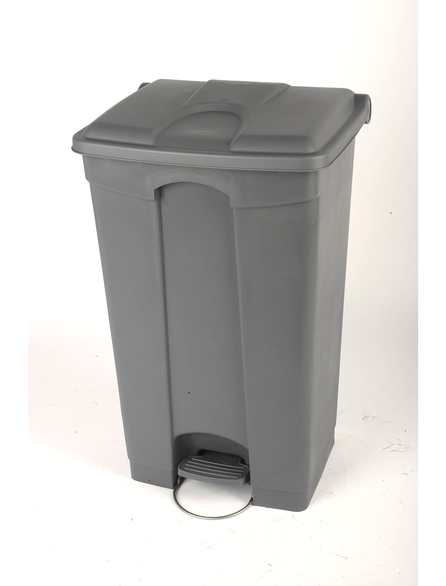 BinLogic UK: 90L Heavy-Duty Plastic Pedal Bin