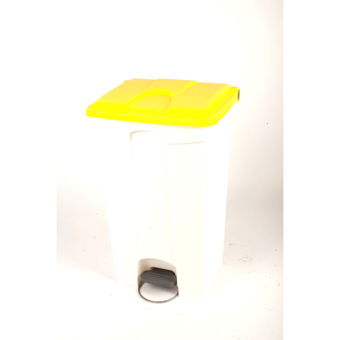 BinLogic UK: 90L Heavy-Duty Plastic Pedal Bin